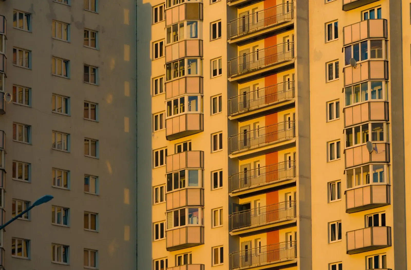 西南地区学历提升市场需求趋势与教育咨询策略调整