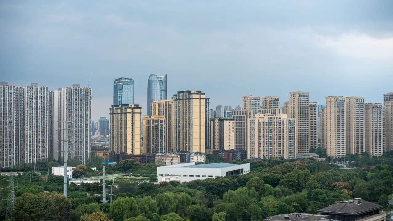 成都学历提升路径对比：成人高考、自考与国家开放大学怎么选正文配图 1