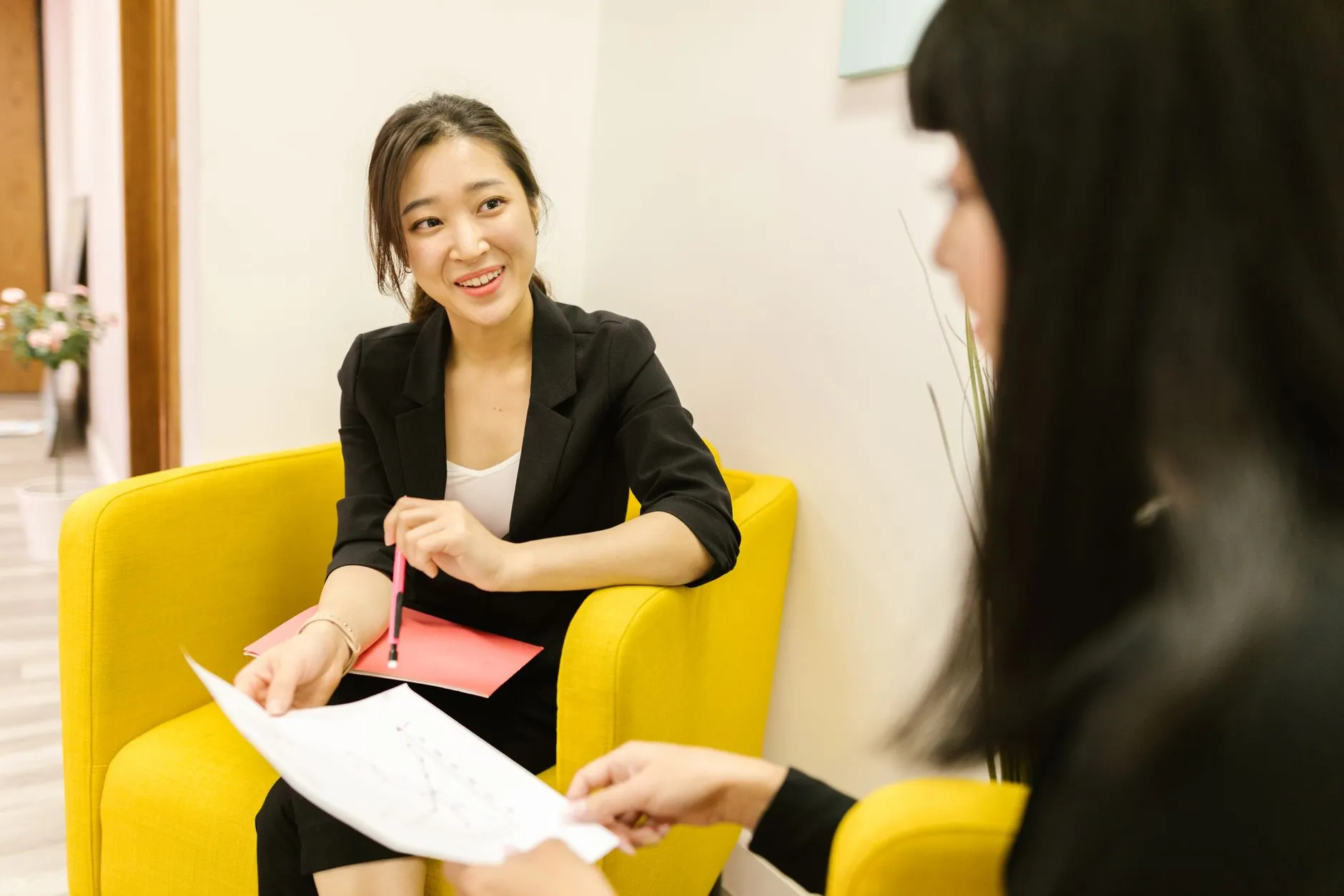 面向职场人士的学历提升方案设计与教育咨询服务流程解析正文配图 1
