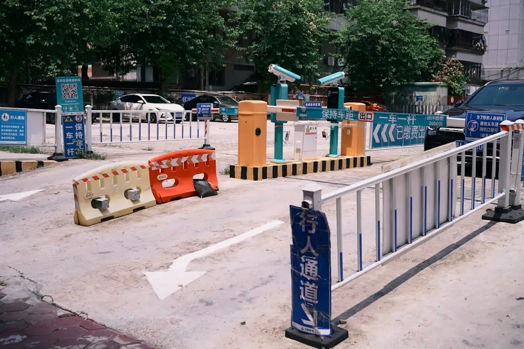 成都学历提升服务与职业培训产品横向对比分析