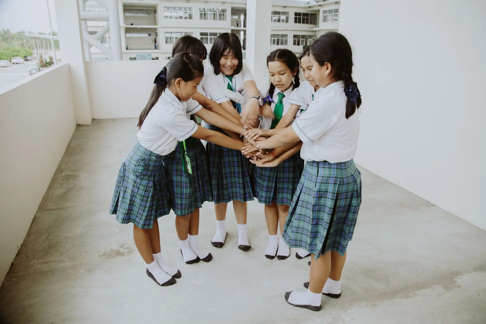 成都学历提升方案：雨路教育咨询与主流培训机构服务对比分析